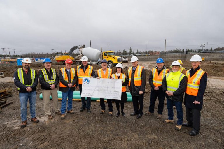 Cape Breton Building Trades and Unionized Contractors presented Cape Breton Regional Hospital Foundation with $500,000 toward the Cancer Care Here At Home Campaign.